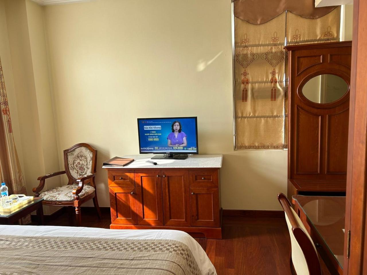 Khach San Sa Chi - Mong Cai Hotell Exteriör bild