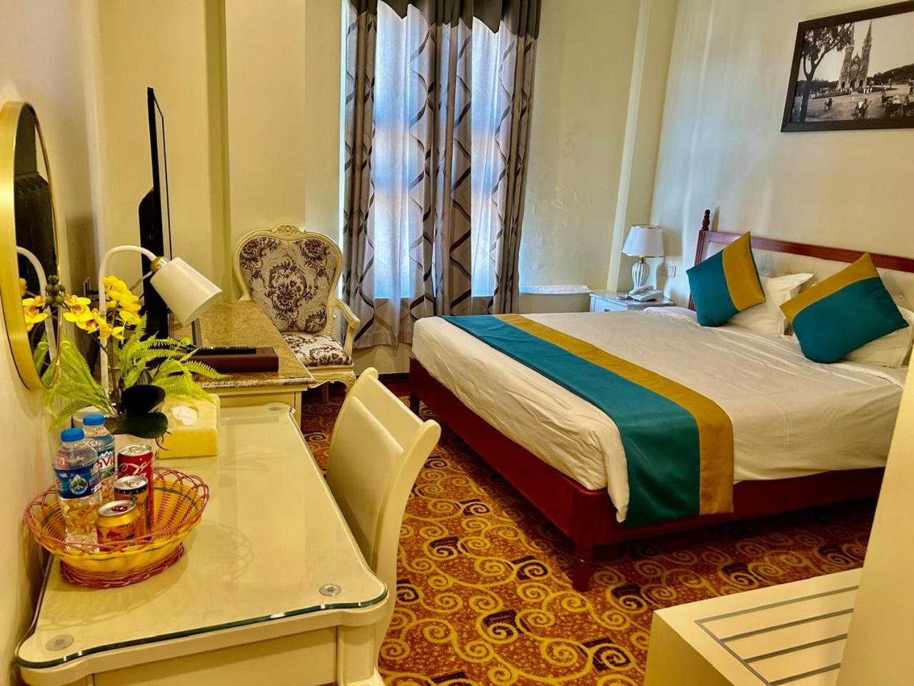 Khach San Sa Chi - Mong Cai Hotell Exteriör bild