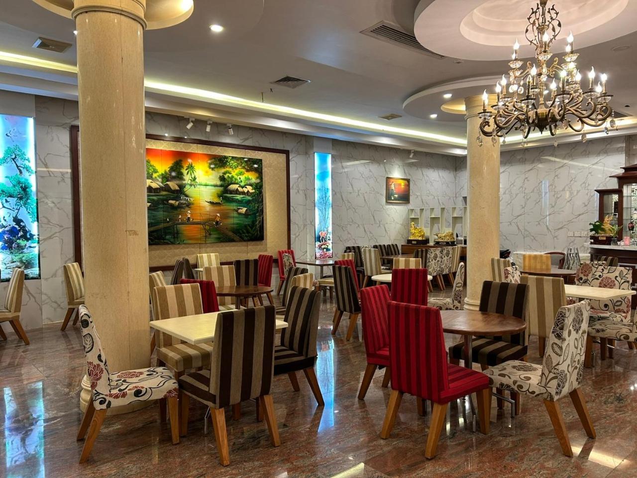 Khach San Sa Chi - Mong Cai Hotell Exteriör bild