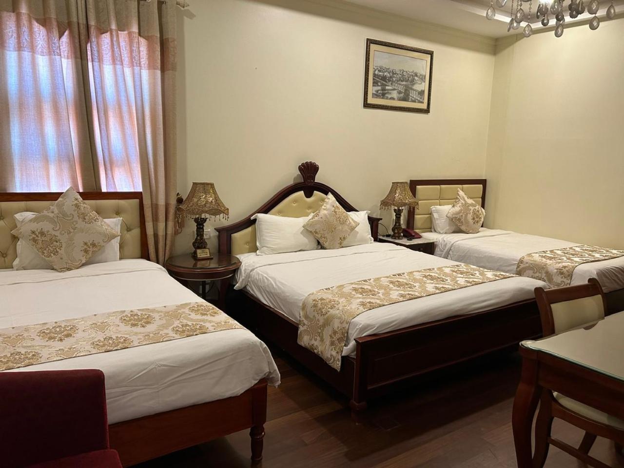 Khach San Sa Chi - Mong Cai Hotell Exteriör bild