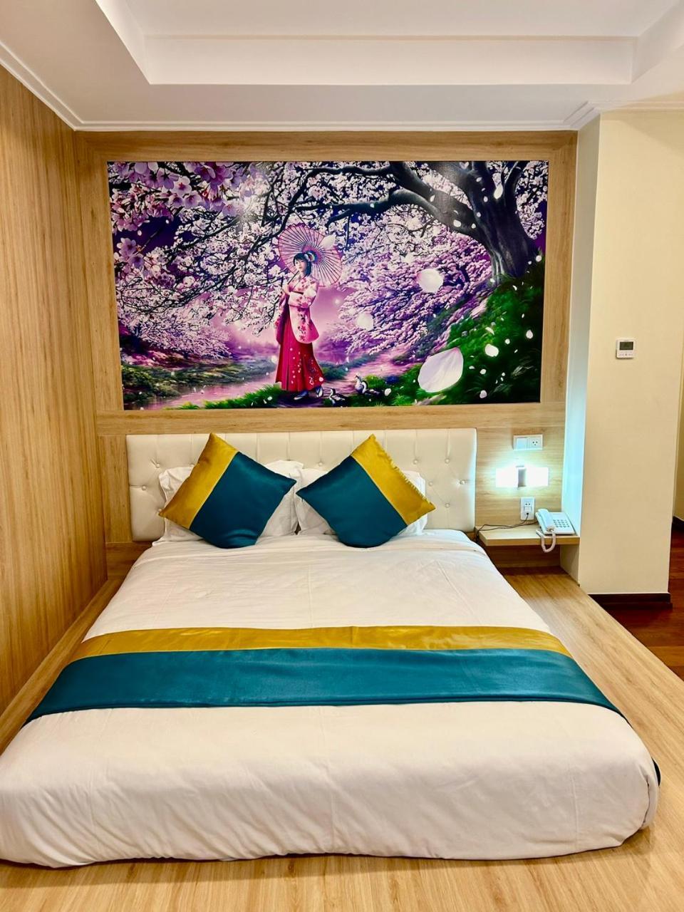 Khach San Sa Chi - Mong Cai Hotell Exteriör bild